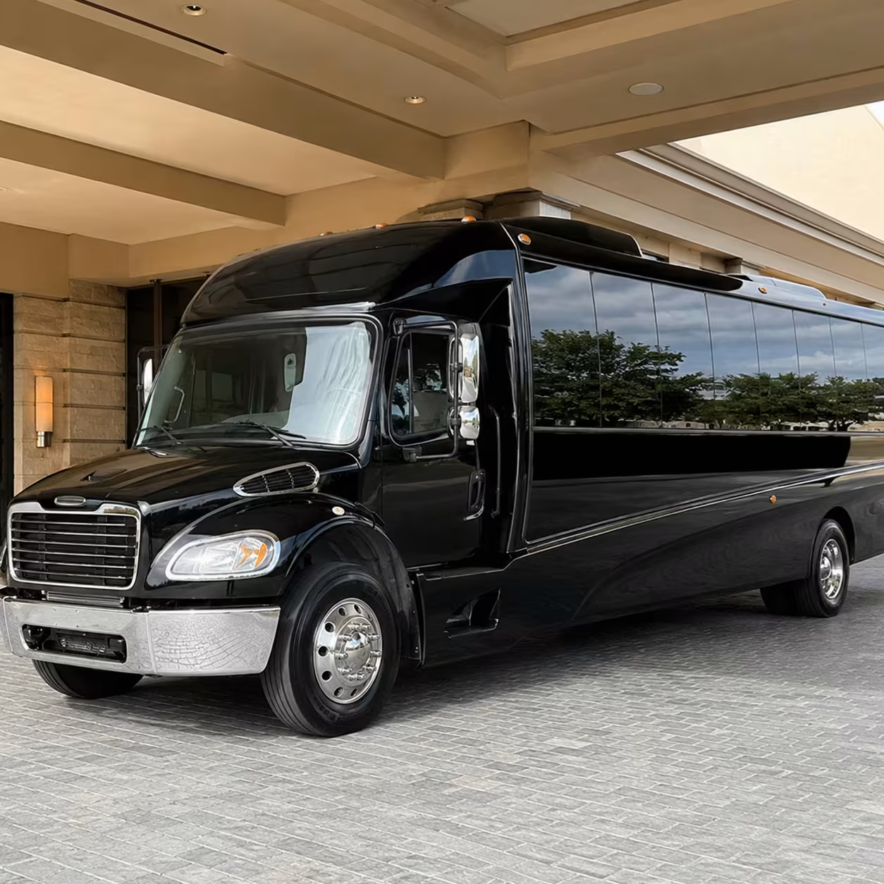 25 passenger minibus