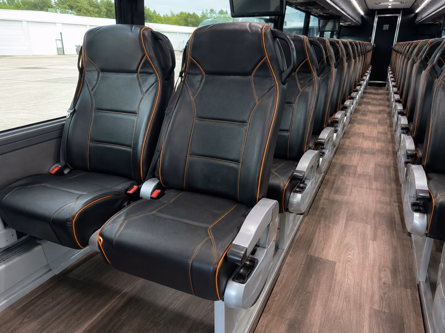charter bus rentals for pico rivera s industrial work sites