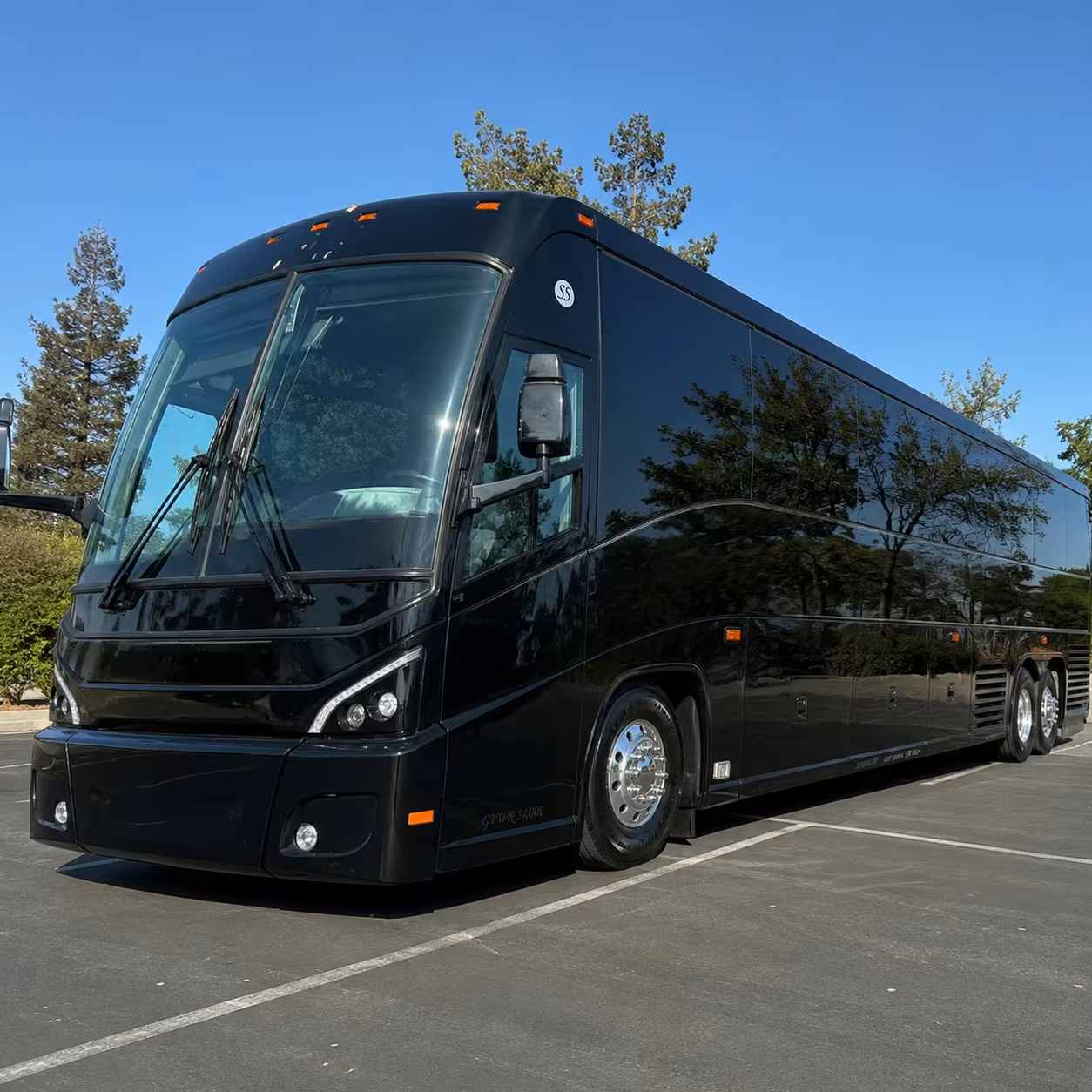 multi day and overnight bus rentals available for pico rivera groups