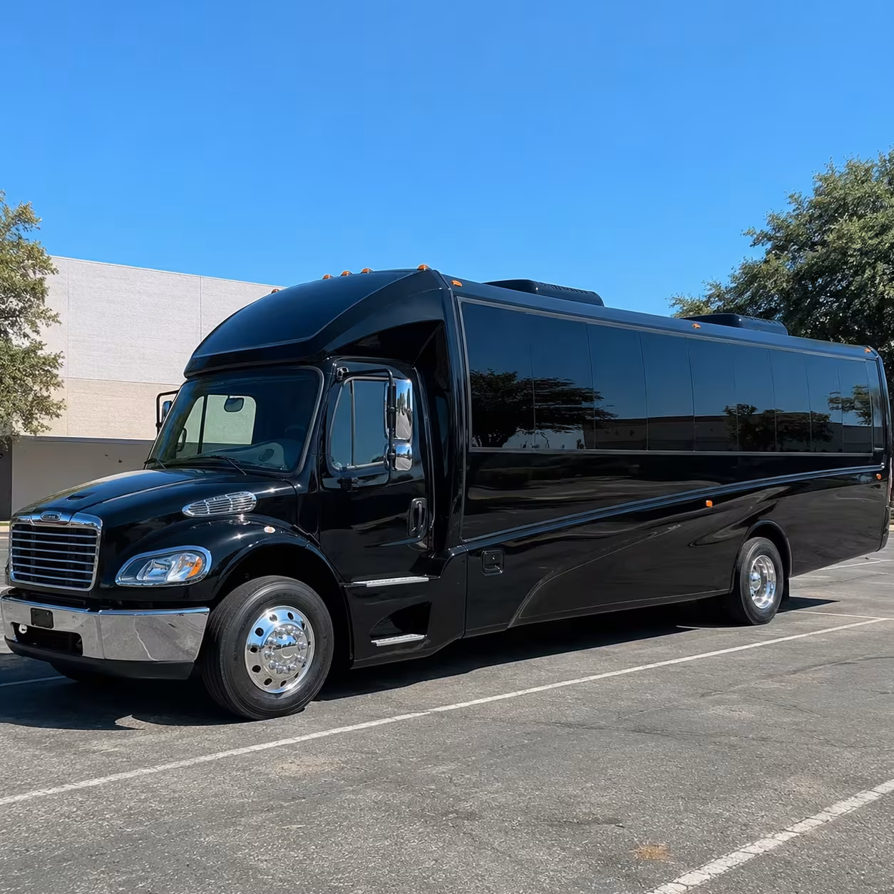 pico rivera 28 passenger minibus rental